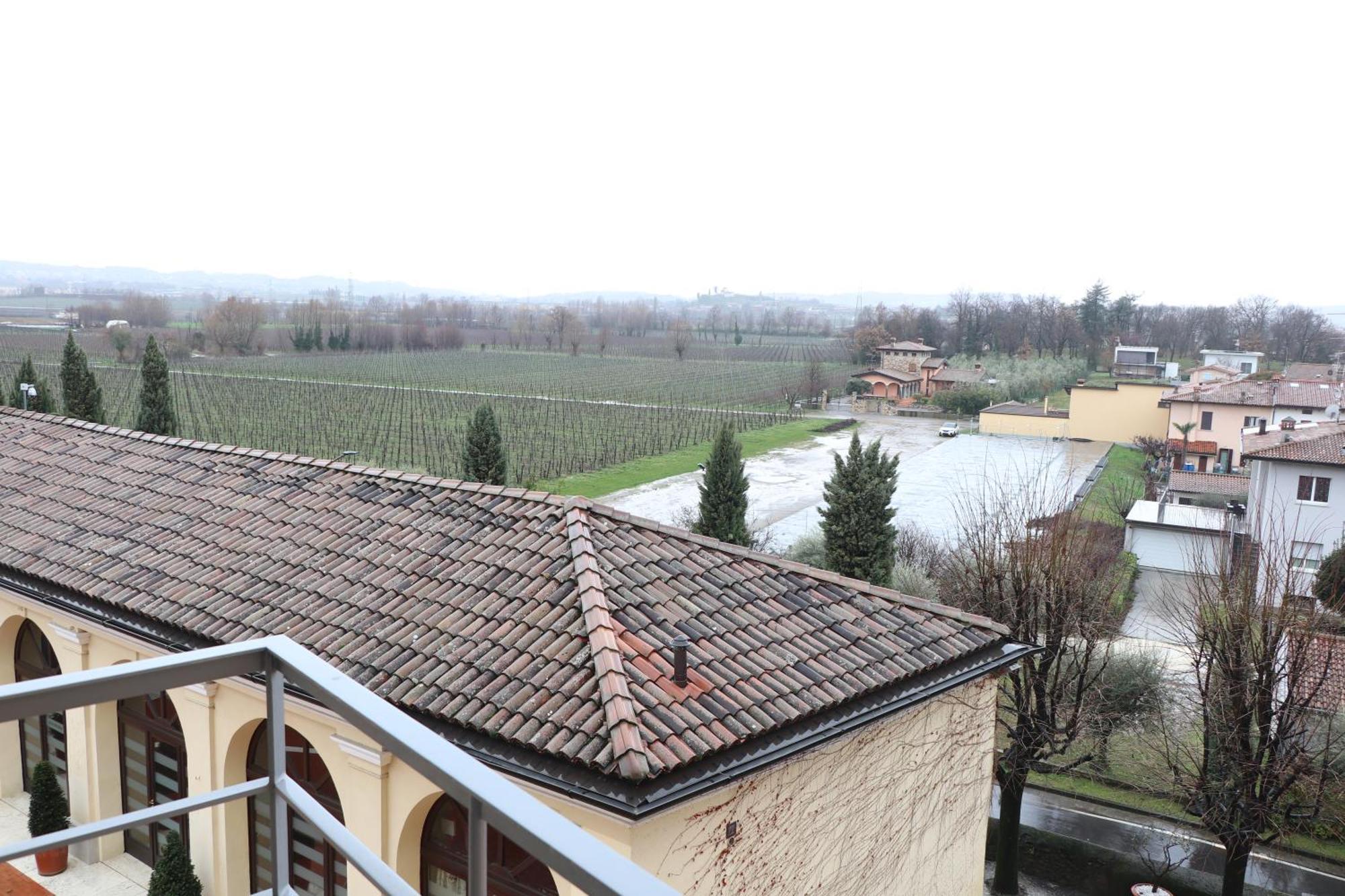 Vila Borgo Santa Giulia Corte Franca Exteriér fotografie